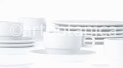 Geschirr und Kuechenutensilien 002